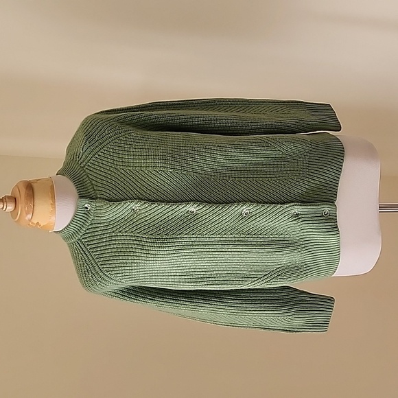 New! Demylee NY small sage green mindy cashmere cardigan . - Picture 1 of 13